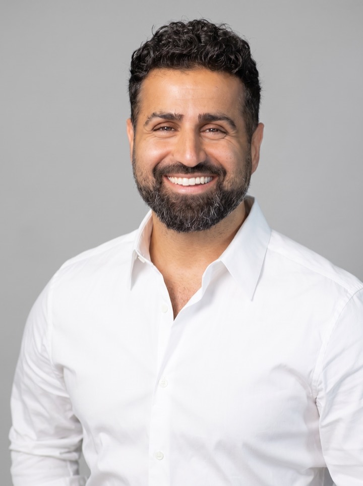 Portrait of Amir Emadi.